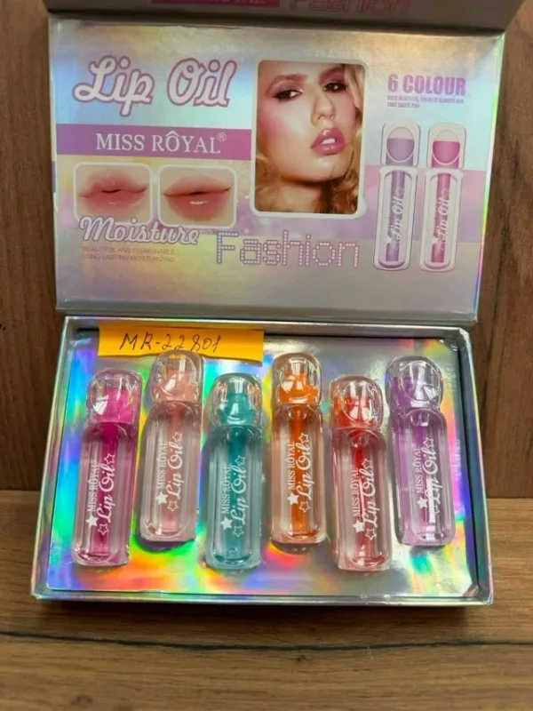 Помада 1719037