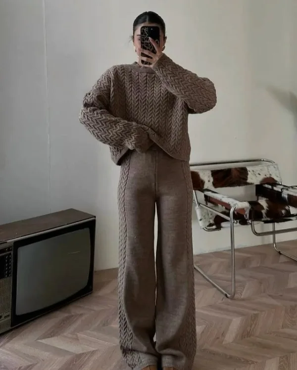 Костюм 1747378