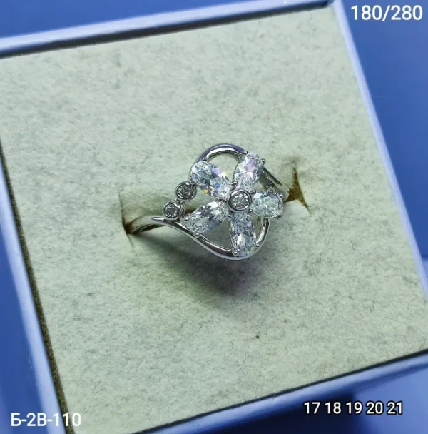 Кольцо 1729911